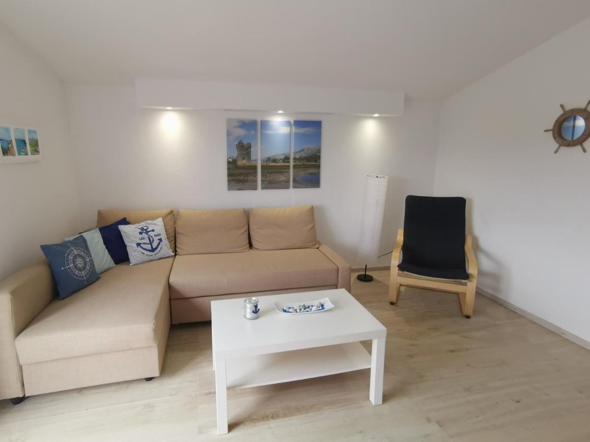Old Town Paklenica Apartment Starigrad Paklenica Ngoại thất bức ảnh